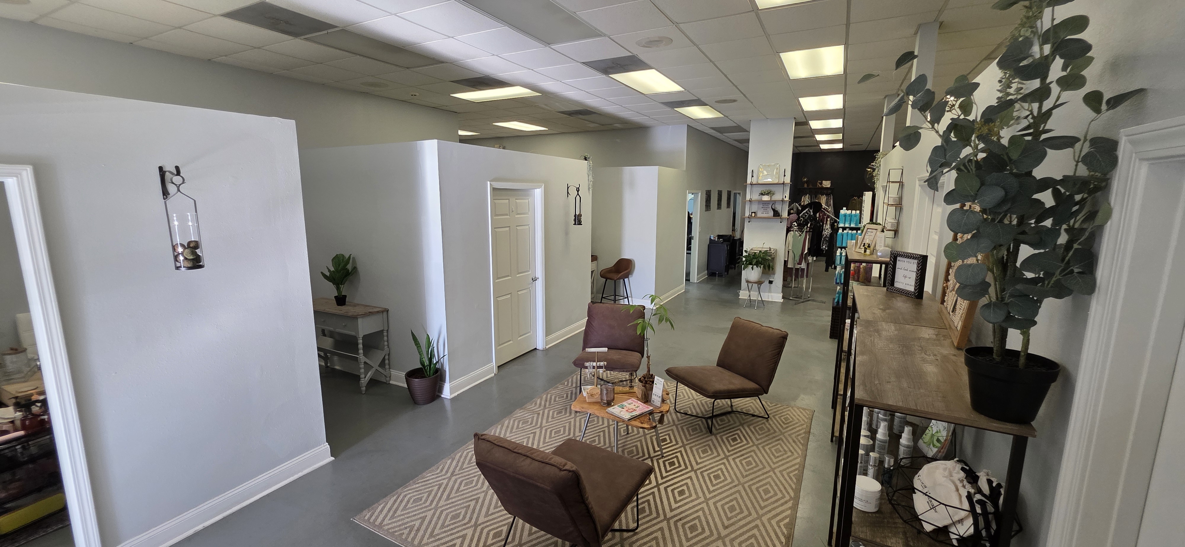 3,200 SF specialty unit.